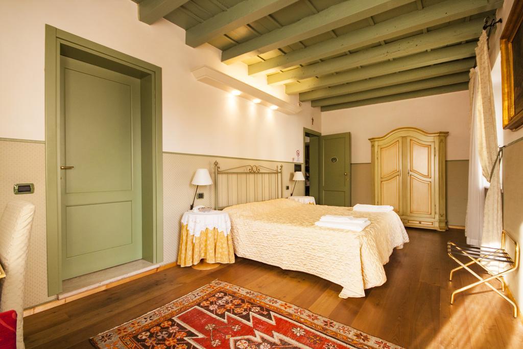 Villa Vecelli Cavriani Mozzecane Exterior foto