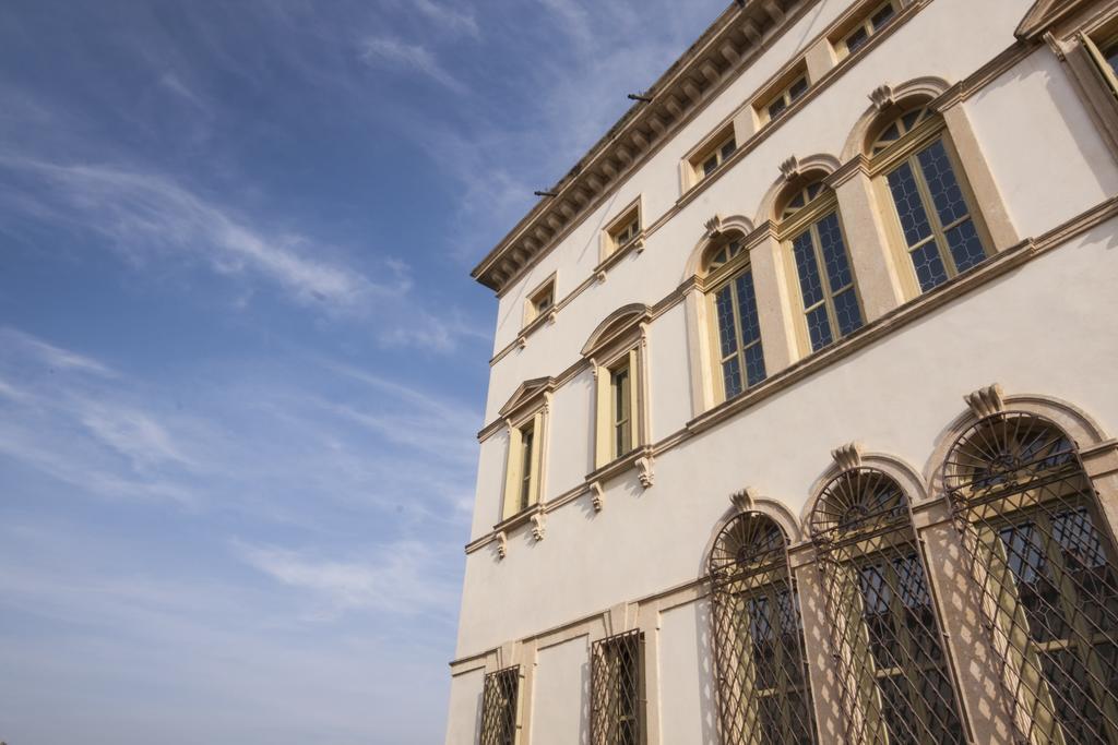Villa Vecelli Cavriani Mozzecane Exterior foto